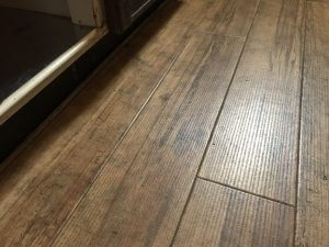 ダスキンさんが掃除してくれた床