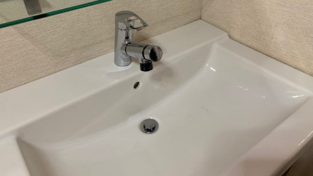 洗面所 イオンのカジタクでハウスクリーニング後