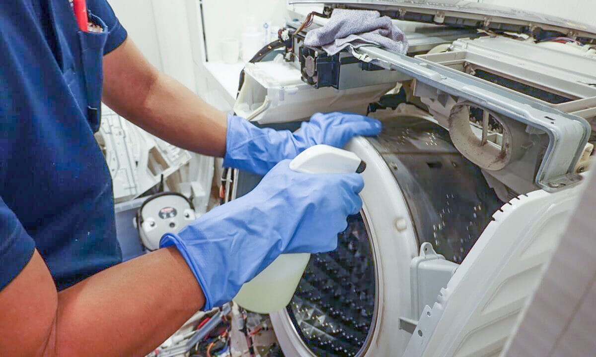 ドラム型洗濯機　分解洗浄